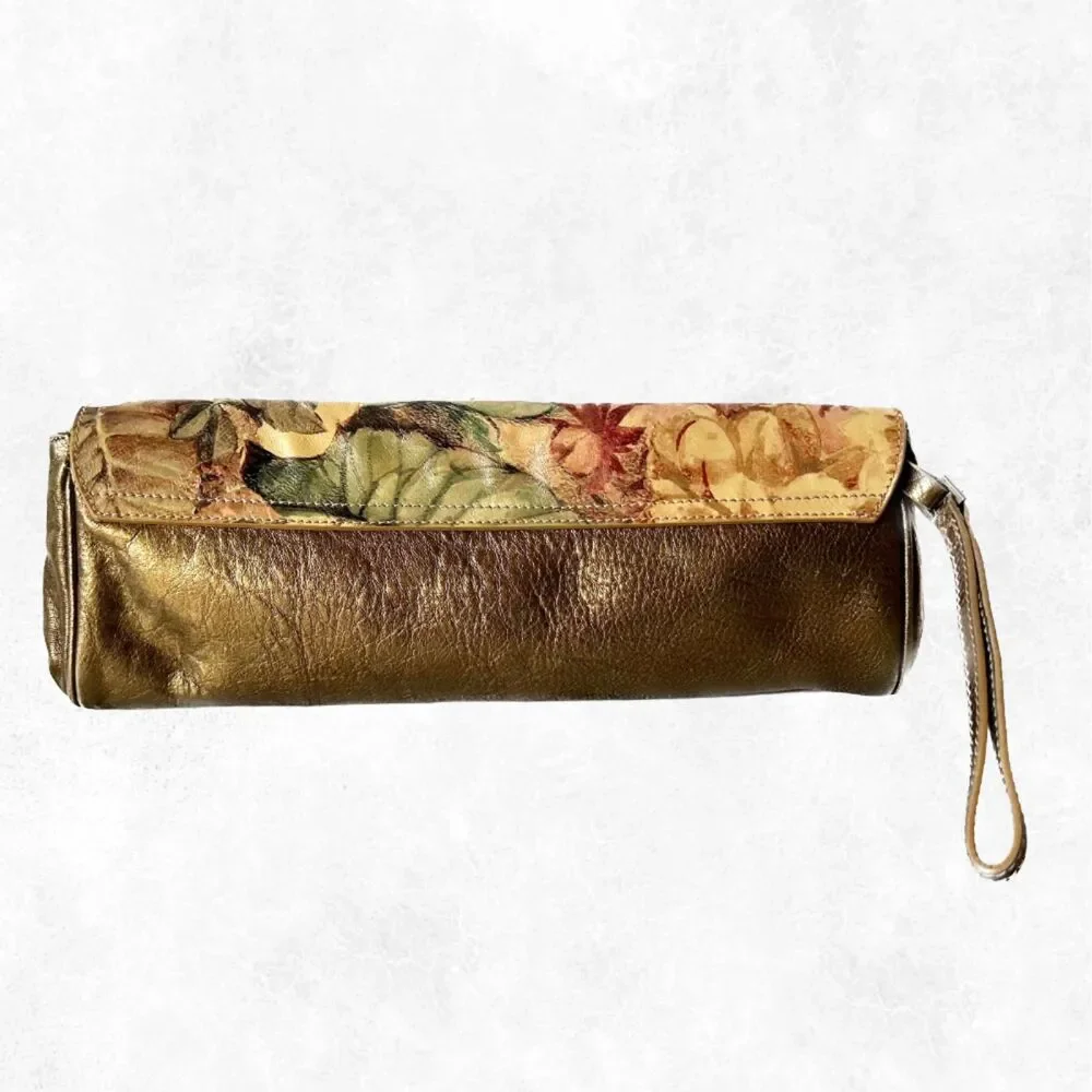 Maurizio Taiuti Italy Gold Leather Floral Clutch Wristlet Purse Made in Italy